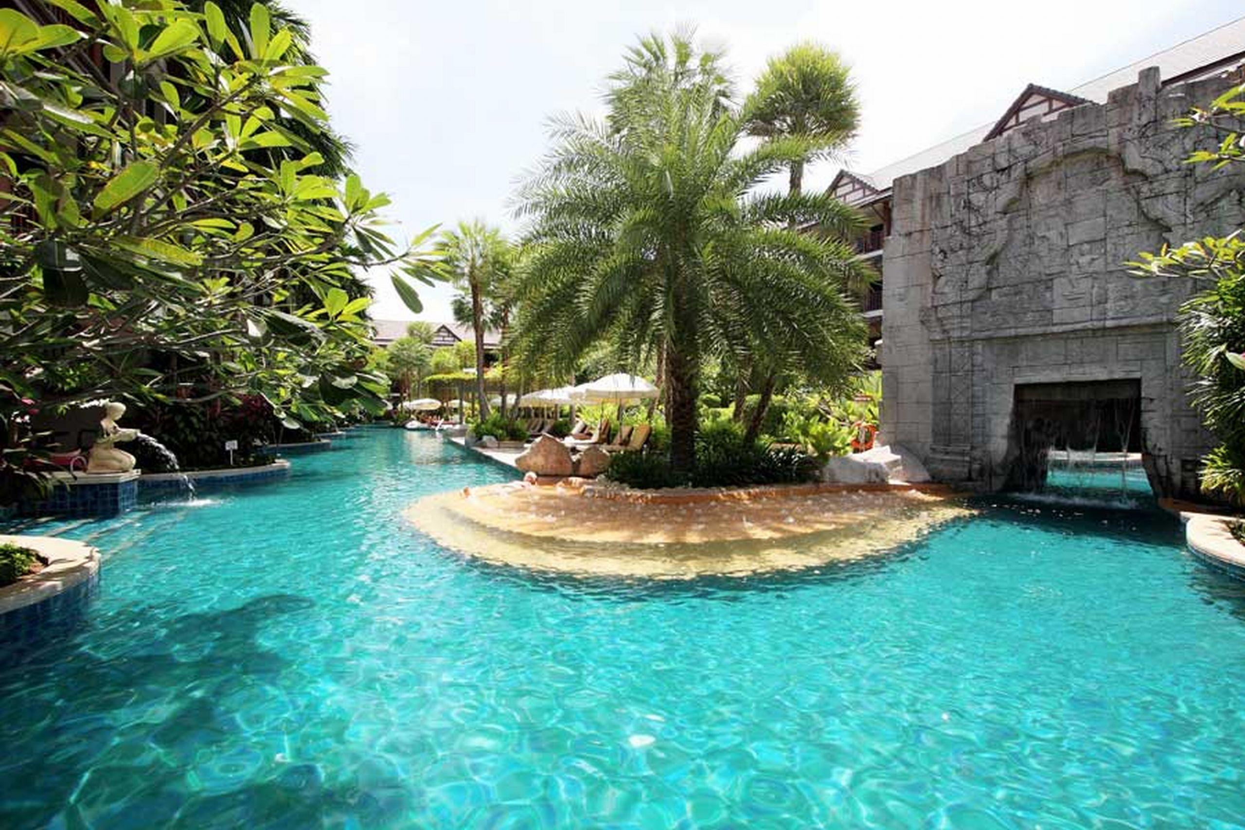 Kata Palm Resort & Spa Esterno foto