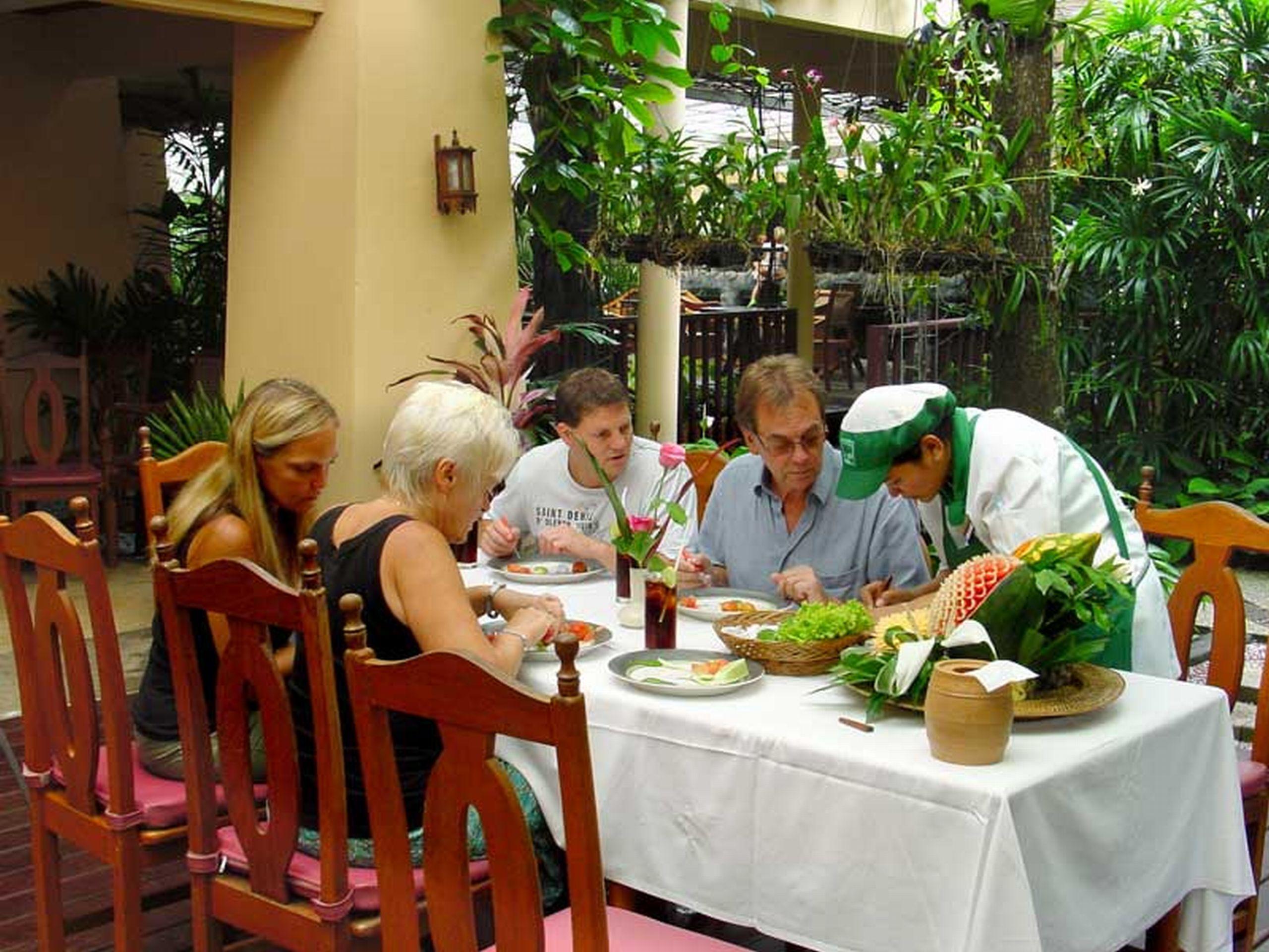 Kata Palm Resort & Spa Esterno foto